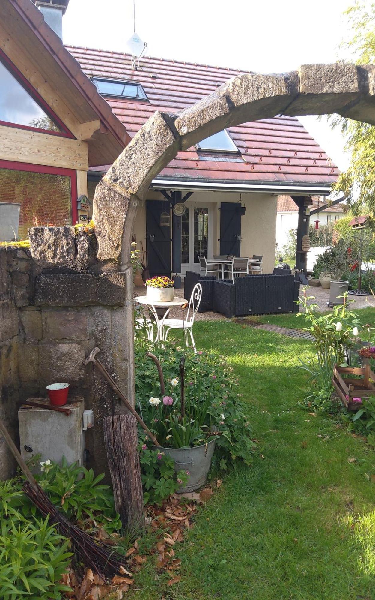 Le Grive Bed & Breakfast Chevremont Bagian luar foto